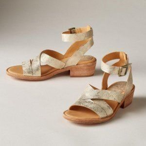 Kork-Ease Marianna sandal in gold metallic size 9